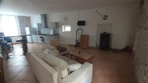 Lacaune Apartment | Appartemment situé a lacaune les bains