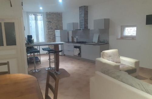 Lacaune Apartment | Appartemment situé a lacaune les bains