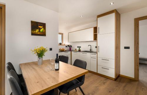 Maranza Apartment | Appartment Über die Wolken