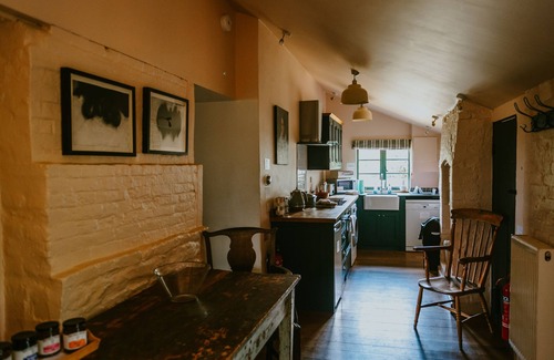 Wimborne Cottage | Apple Cottage - A stylish country retreat, it's the ideal getaway.