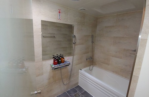 Yeoju Hotel | Apple Drive-in Motel