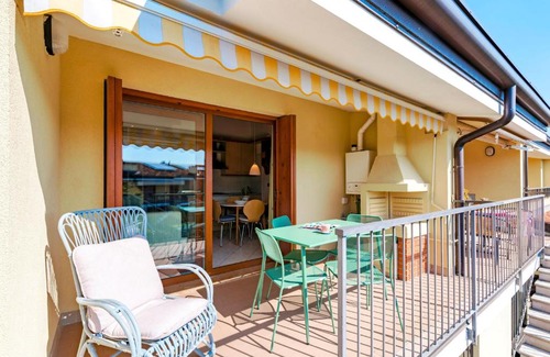 Colà Di Lazise Apartment | APPLE FLAT - Regarda Travel