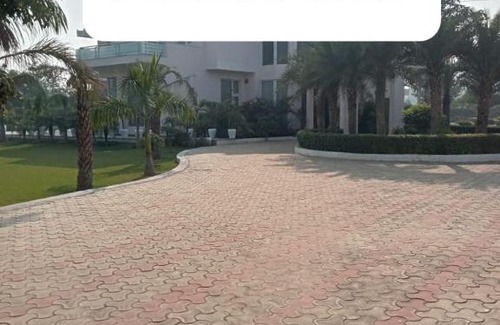 Gurugram Apartment | Apple nice resort Gurugram