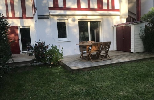 Ascain Apartment | Appt 4 Pers Center Ascain Garden Parking Wifi