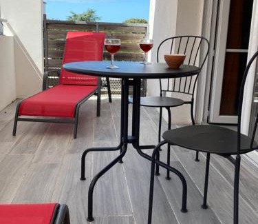 Fouras Apartment | Appt confort avec terrasse au calme à Fouras!