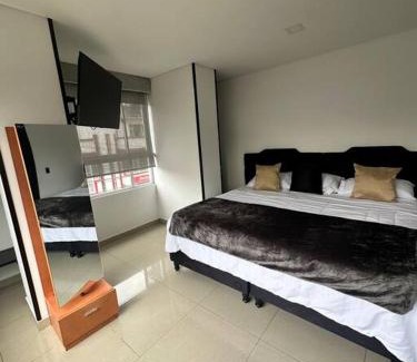 Quinta Paredes Apartment | Apt 101 embajada americana , corferias agora g12