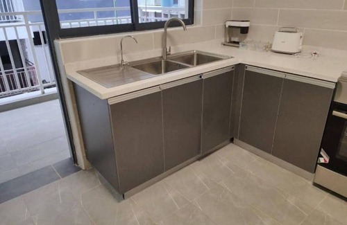 Syokimau House | Apt 2 - 2BR Apartment with a pool, high-speed internet, close to the airport