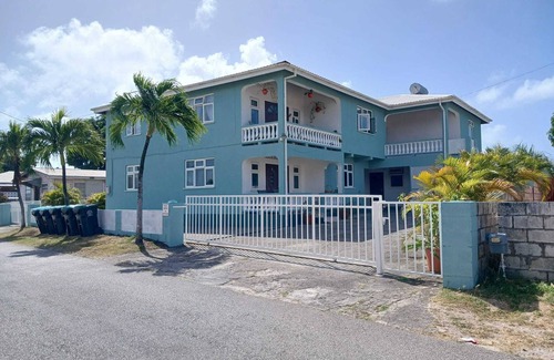 Goodland Apartment | Apt 4, 2 Bedroom, Cotton Bay, Surfer's Bay, Miami & Silver Sands, Cafe Luna