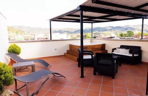Guatape Apartment | Apt 6 px- parking lot- jacuzzi -402n