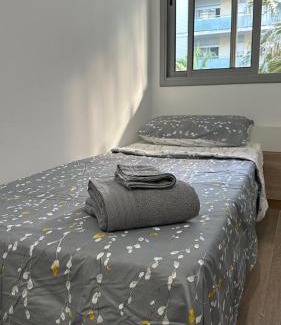 Badalona Apartment | Apt compartido martirrena