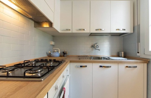 Saragozza-Porto Apartment | Apt. HouSmart Cimabue 1