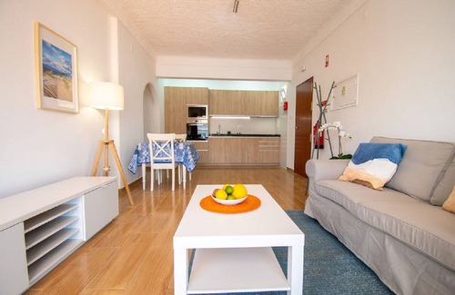 Carvoeiro Apartment | Apt Ruca Centrally Located Modernized Loft With C