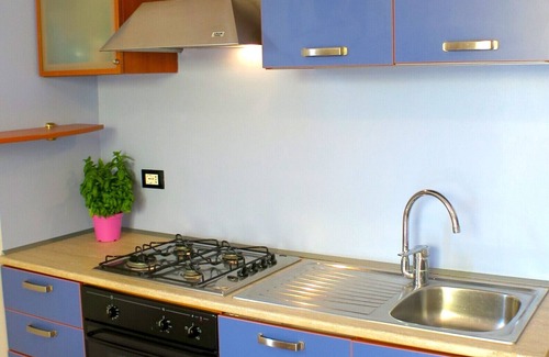 Varigotti Apartment | Apt seaview with garden and private parking.