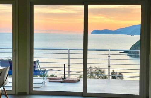 Morcone Apartment | Apt. Villetta La Vela - LA VELA