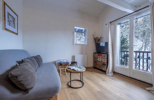 Les Bossons Apartment | Apt with nice view near the center of Chamonix