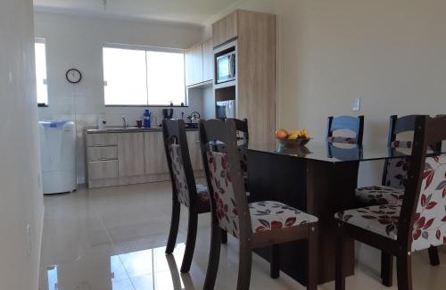 Ingleses Centro Apartment | Apto 2 dorm a 750m da praia