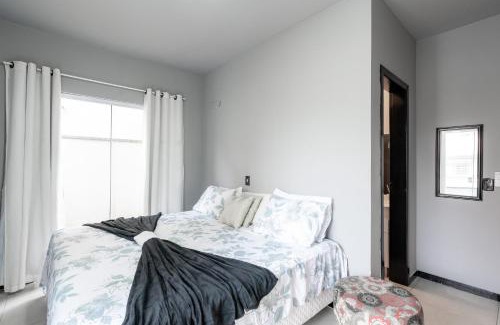 Itacolomi Apartment | Apto a 180m da PRAIA, dois quartos, sala de estar, Cozinha completa, Churrasqueira, Wi-Fi e Vaga privativa de garagem Ideal para famílias ou amigos viverem momentos inesquecíveis Reserve agora mesmo