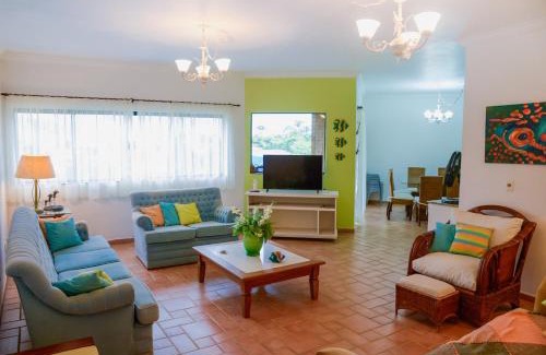 Tabatinga Apartment | Apto a 750m da Praia da Tabatinga em Caraguatatuba