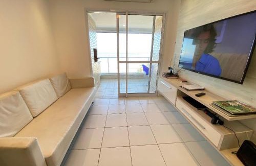 Mirim House | Apto Alto Padrão Frente Mar no melhor condomínio