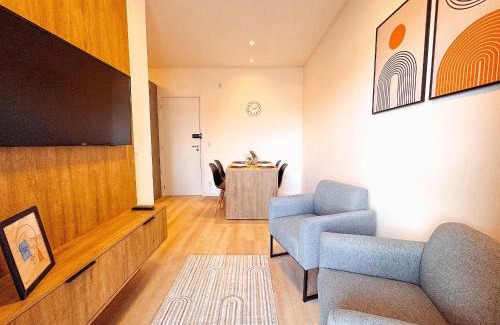 Santa Terezinha Apartment | Apto com 1 quarto e sacada com churrasqueira