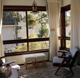 Planalto Apartment | Apto com lareira, ar quente frio a 800m do centro