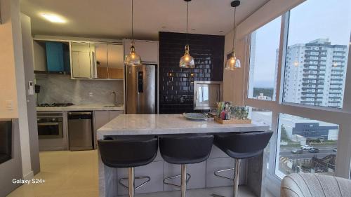 Itacolomi Apartment | Aptos em Prédio com Piscina a 120 m da Praia - LTT