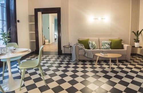 La Llotja-Born House | Apuntadores 8