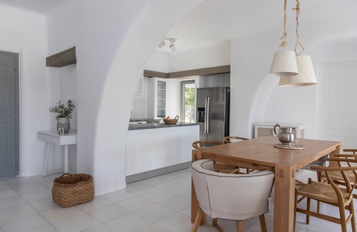 Maragas Villa | Aqua Breeze Estate | Villas in Naxos on the beach