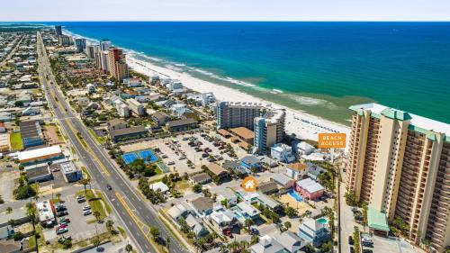 Gulf Lagoon Beach House | Aqua Horizon by AvantStay Pool Near the Beach