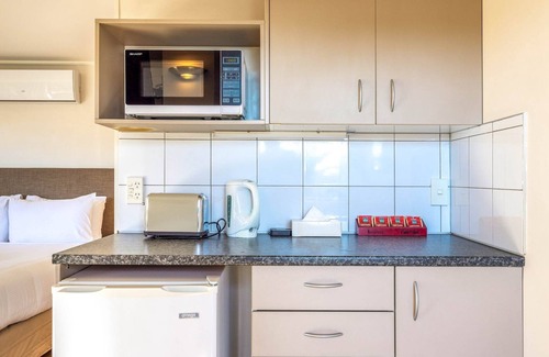 Oneroa Apartment | Aqua Sands - Studio 1 | Stay Waiheke