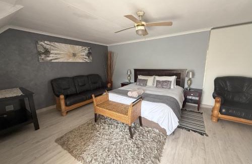 Parys Apartment | Aqua View Riverside Guesthouse