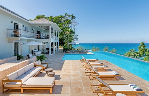 Ocho Rios Villa | Aquamarina Villa - Elegant Beachfront Paradise