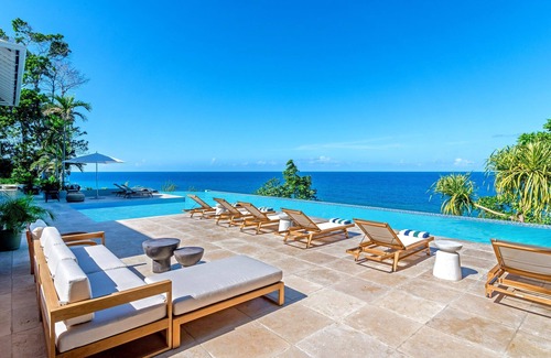 Ocho Rios Villa | Aquamarina Villa - Elegant Beachfront Paradise