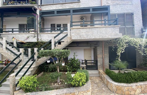 Albania Villa | Aquamarine Apartments 1 VLORE