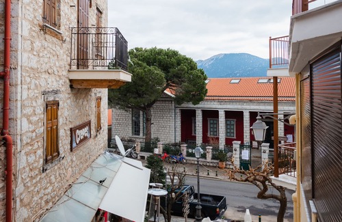 Arachova Apartment | Arachova Luxury studio by Aldia Suites