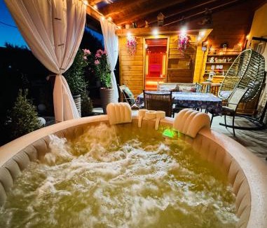 Szarvas House | Arany Vendégház