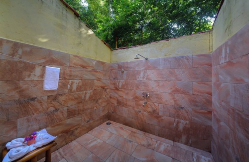 Tala Hotel | Aranyak Resort Bandhavgarh