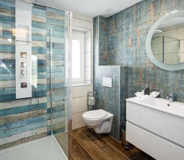 Szarvas Apartment | Aranyszarvas Panzió*, Étterem és Grillterasz