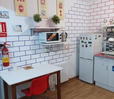 El Ensanche Zona Nuova Hostel | ArArAt Hostel