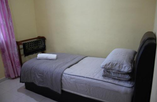 Kampung Hutan Chelong House | Arau Pulau Hilir Home