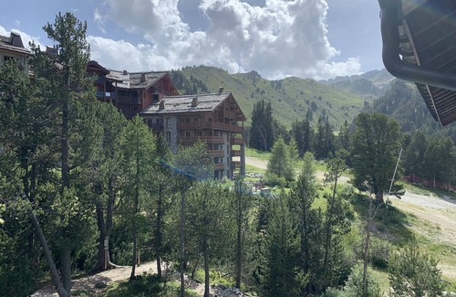 Arc-1950 Apartment | Arc 1950 - ski-in/out 2 bedroom apartment quiet area beautiful mountain views