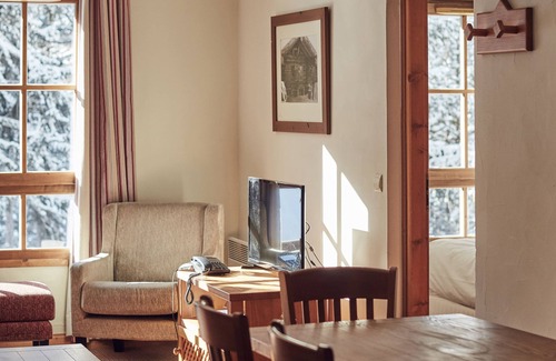 Arc-1950 Apartment | ARC1950 - Tartiflat - Ski-in/Ski-out, 5* Residence, 4/6 pers.