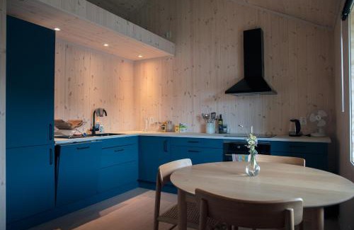 Al House | Architect designed sleeping box in barn