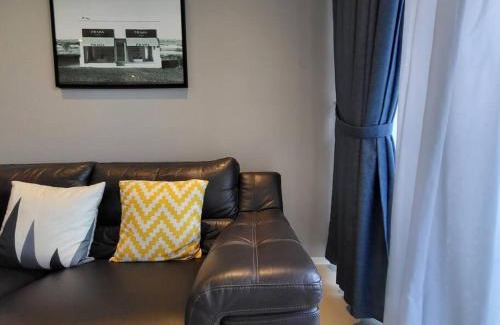 Mont Kiara Apartment | Arcoris Mont Kiara 18# Deluxe One Bedroom Balcony #1-2Pax Mont Kiara KL