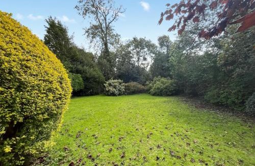 Newton Stewart House | Arden