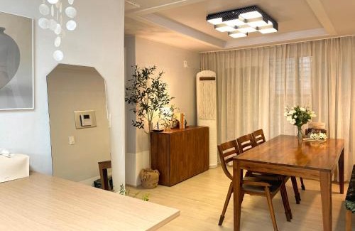 Amsa-dong Apartment | Arisu Sauna House 전철역2초#3BR#공항픽업#사우나#롯데월드#잠실#장박할인#Kspo#올림픽공원#명동#아산병원