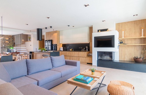 Acharavi Villa | Arivallos Villa and SPA is a luxury villa with high standards.