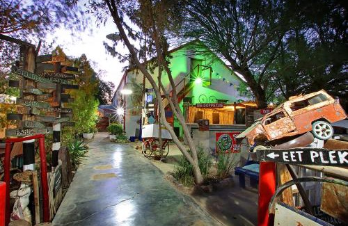 Williston Bed & Breakfast | Ark Gastehuis and Williston Mall