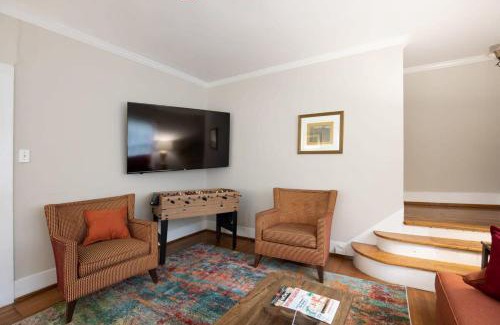Redmont Park House | Arlington Crescent Revival - Both Units