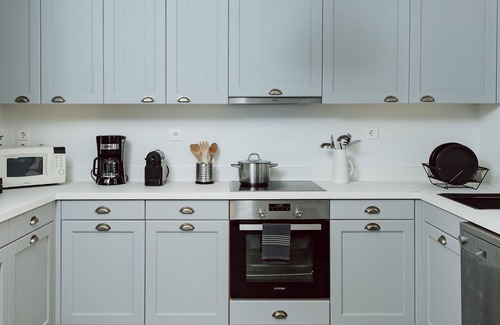 Oia House | Armeni Seaside Villa - with private boat service!